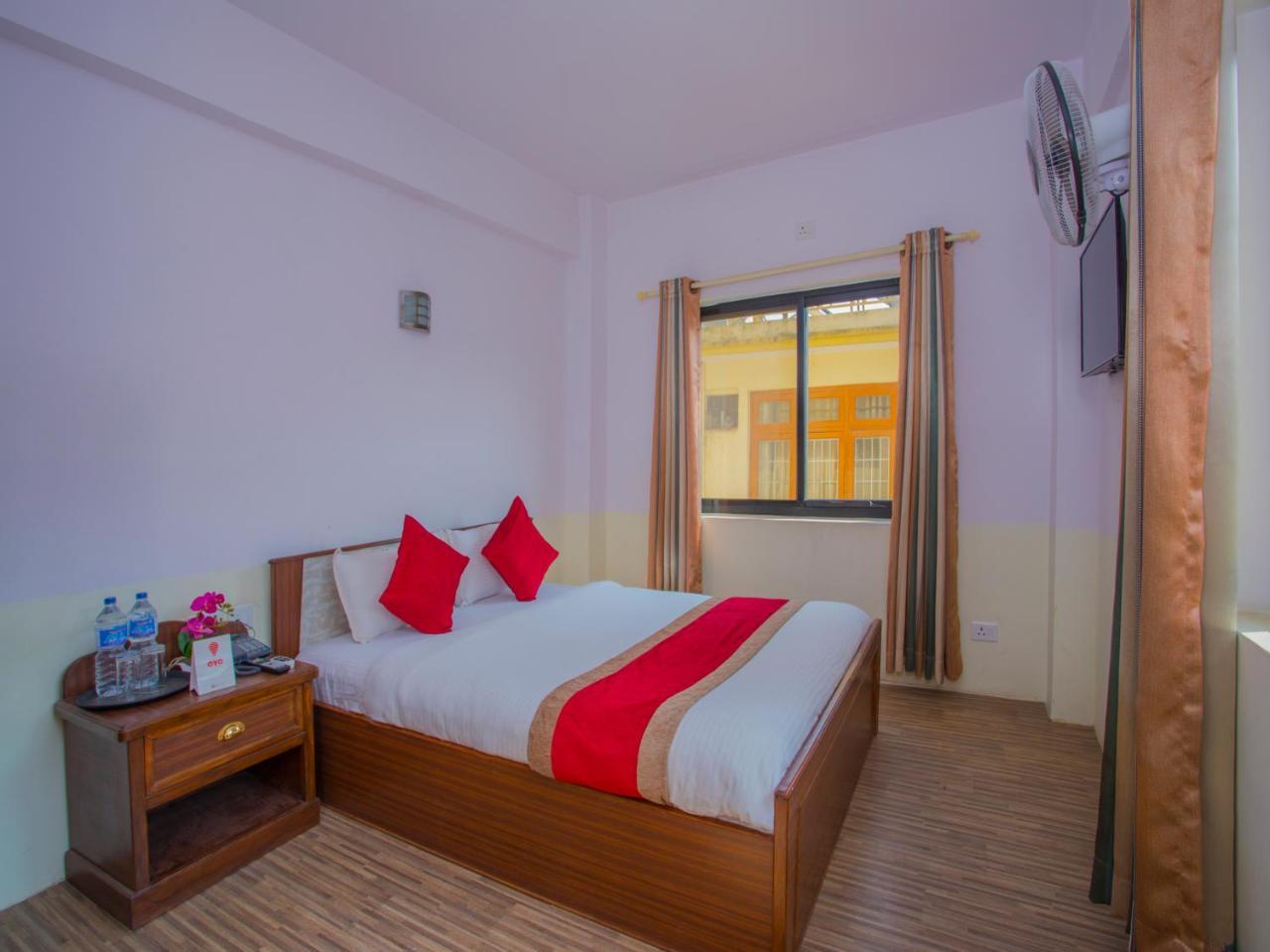 Oyo 255 White Zambala Hotel Katmandu Eksteriør billede
