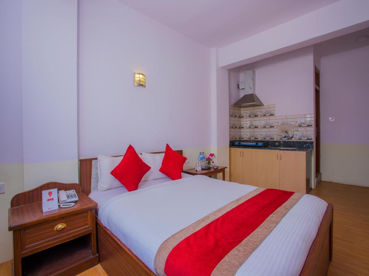 Oyo 255 White Zambala Hotel Katmandu Eksteriør billede